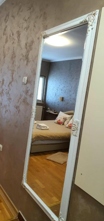 Apartman Studio Diamond Subotica Exterior photo